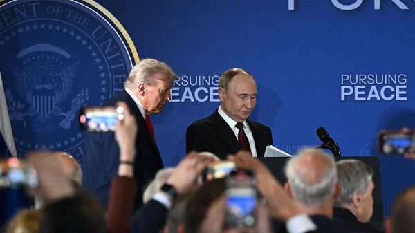La conversación cara a cara entre Putin y Trump supone el primer paso hacia la resolución del conflicto ucraniano - Sputnik Mundo