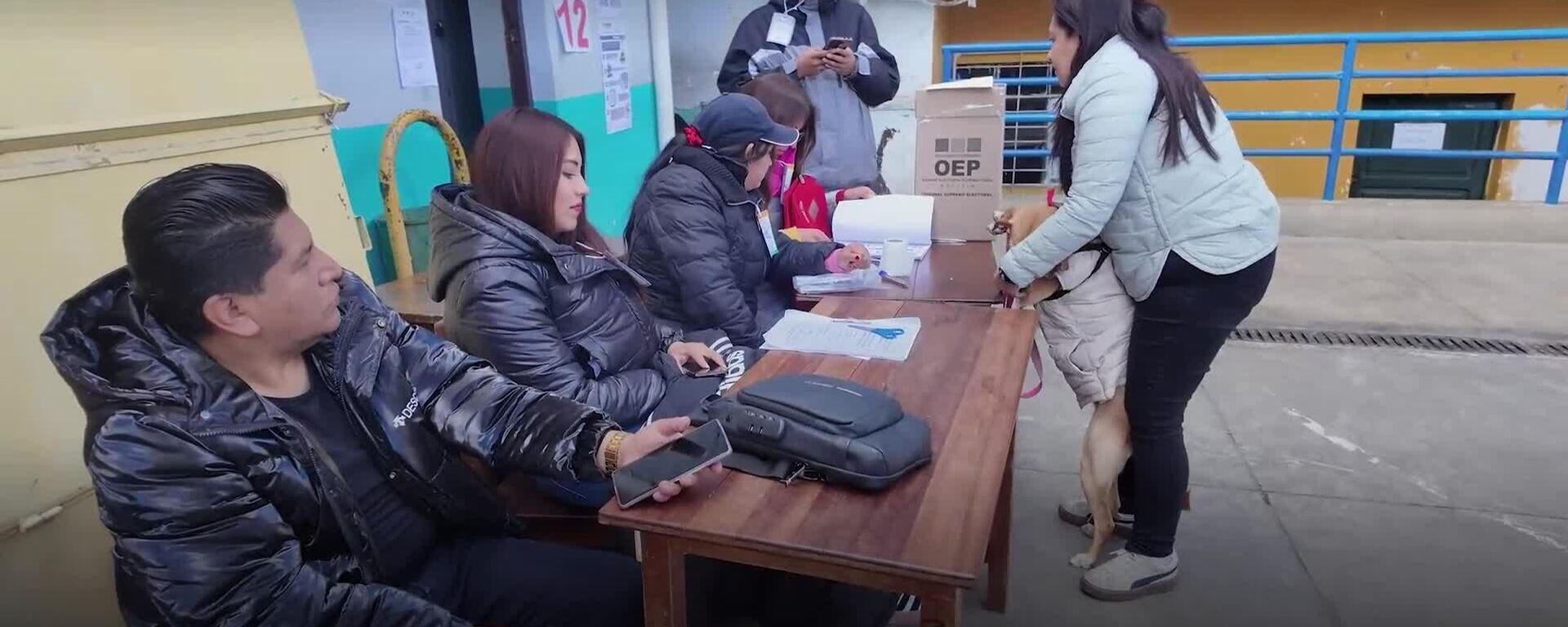 Bolivia se perfila a celebrar un inédito balotaje tras la derrota del oficialismo - Sputnik Mundo, 1920, 18.08.2025