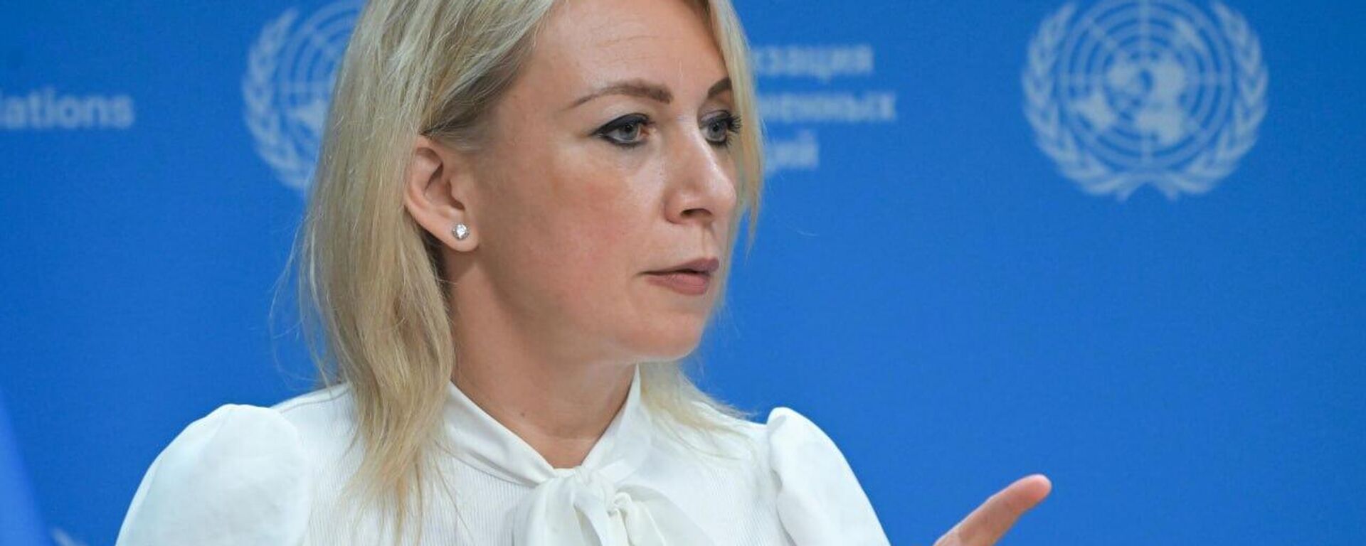 Zajárova sobre el ataque de Kiev al oleoducto hacia Hungría: Ucrania no se detendrá ante nada Zajárova sobre el ataque de Kiev al oleoducto hacia Hungría: Ucrania no se detendrá ante nada - Sputnik Mundo, 1920, 15.09.2025