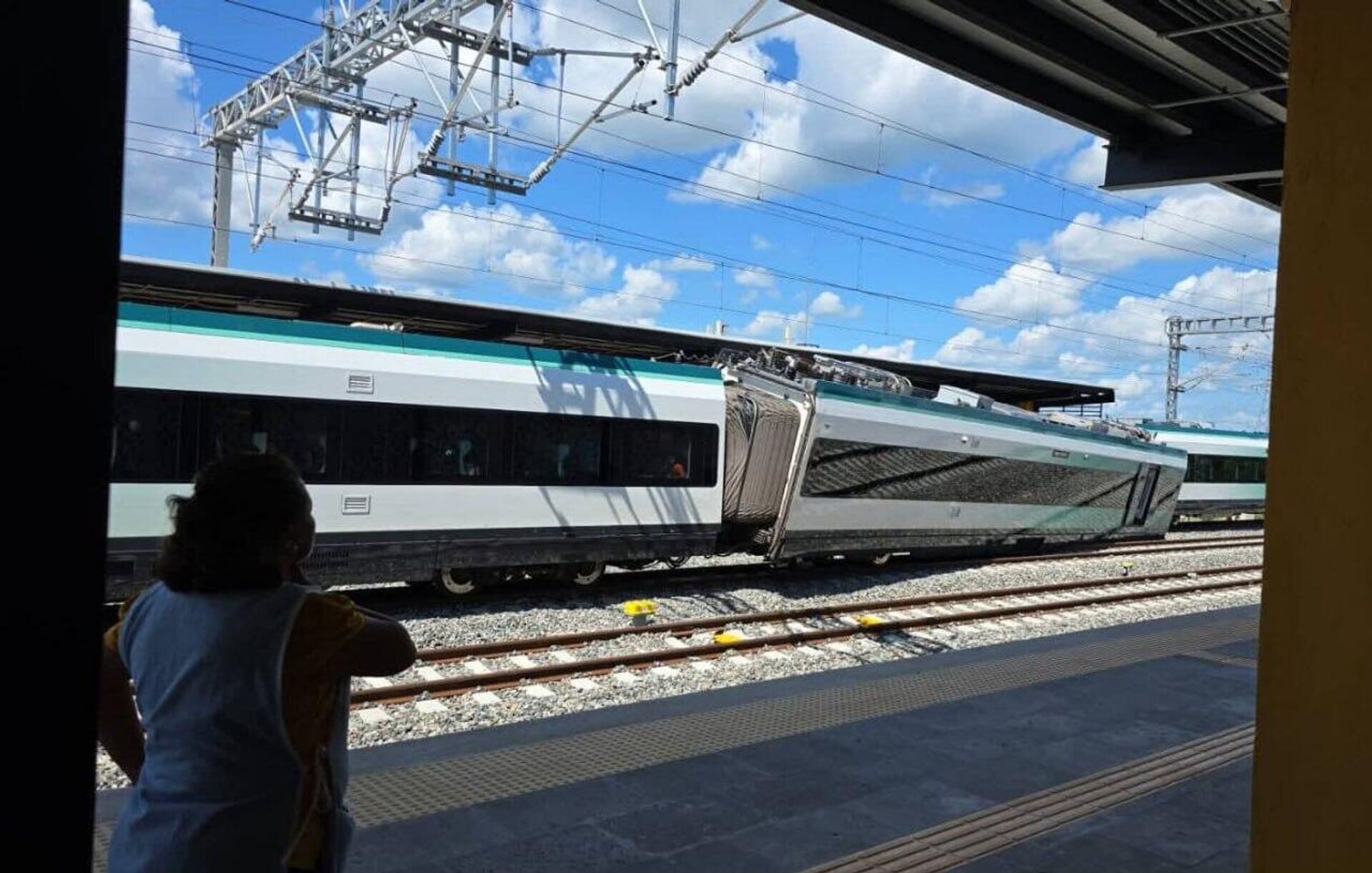 Reportan descarrilamiento parcial del Tren Maya, al sureste mexicano - Sputnik Mundo, 1920, 19.08.2025