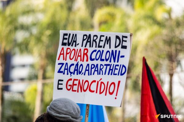 🪧 Protestan frente al consulado estadounidense en Brasil por Palestina - Sputnik Mundo