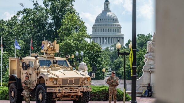 Trump hará patrullajes en Washington DC - Sputnik Mundo