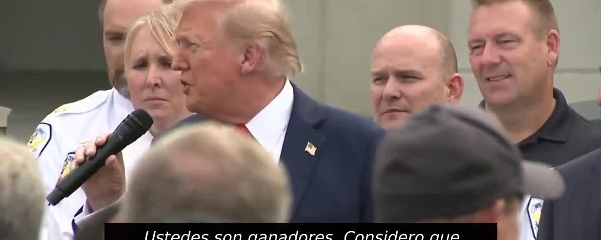 Trump se reúne con elementos de la Guardia Nacional en Washington - Sputnik Mundo, 1920, 21.08.2025