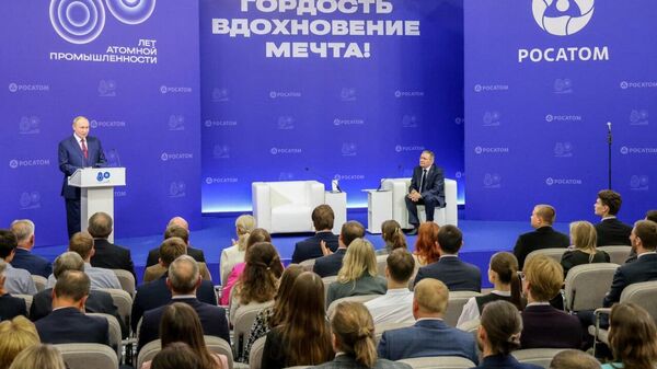 Estas son las principales declaraciones del presidente de Rusia, Vladímir Putin, desde la ciudad de Sarov, en el marco del 80° aniversario de la industria nuclear nacional: - Sputnik Mundo