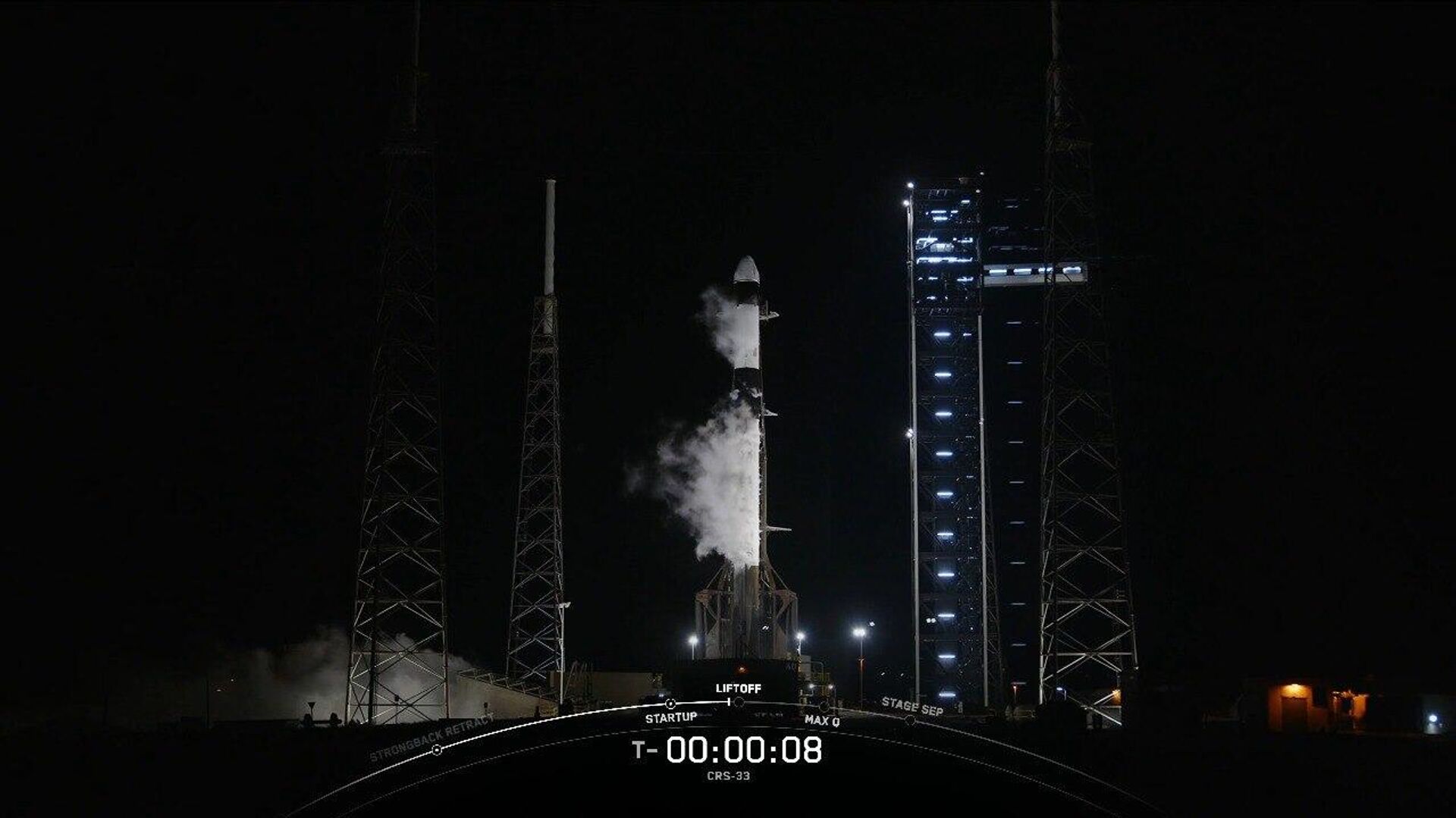 SpaceX muestra el lanzamiento de una nueva misión de la nave espacial Dragon a la EEI SpaceX muestra el lanzamiento de una nueva misión de la nave espacial Dragon a la EEI - Sputnik Mundo, 1920, 24.08.2025