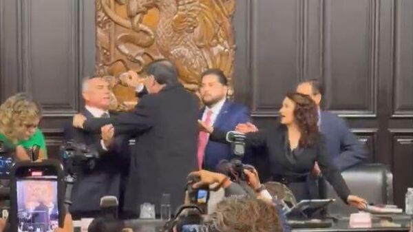 Senado de México - Sputnik Mundo