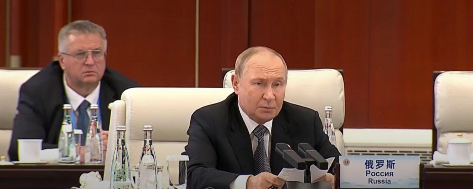 Ningún país puede garantizar su seguridad a expensas de otro, dice Putin sobre la crisis ucraniana Ningún país puede garantizar su seguridad a expensas de otro, dice Putin sobre la crisis ucraniana - Sputnik Mundo, 1920, 01.09.2025