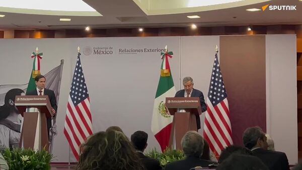 México y EEUU cooperarán basándose en la integridad territorial y el respeto a la soberanía: De la Fuente - Sputnik Mundo