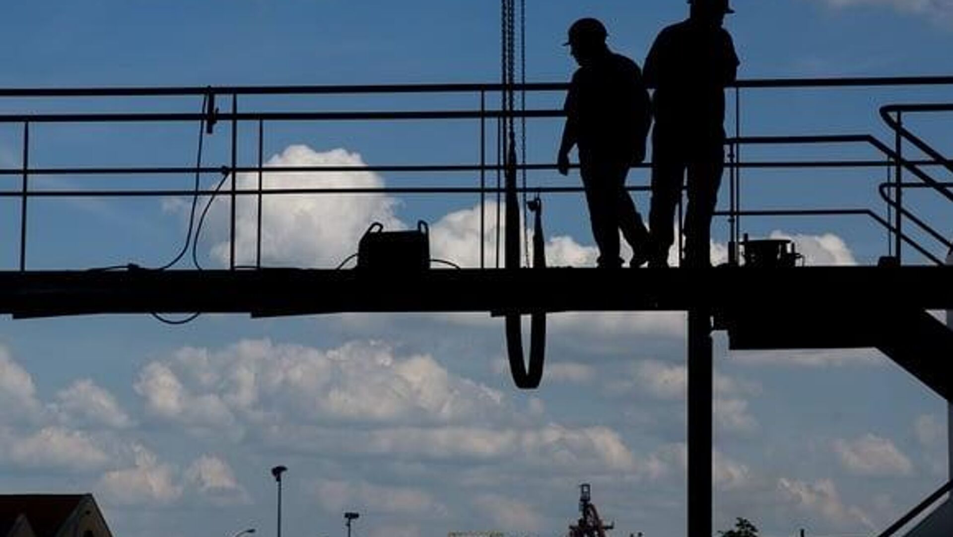 Empresas de EEUU recurren a la reducción de costos y la automatización ante el enfriamiento de la economía Empresas de EEUU recurren a la reducción de costos y la automatización ante el enfriamiento de la economía - Sputnik Mundo, 1920, 04.09.2025