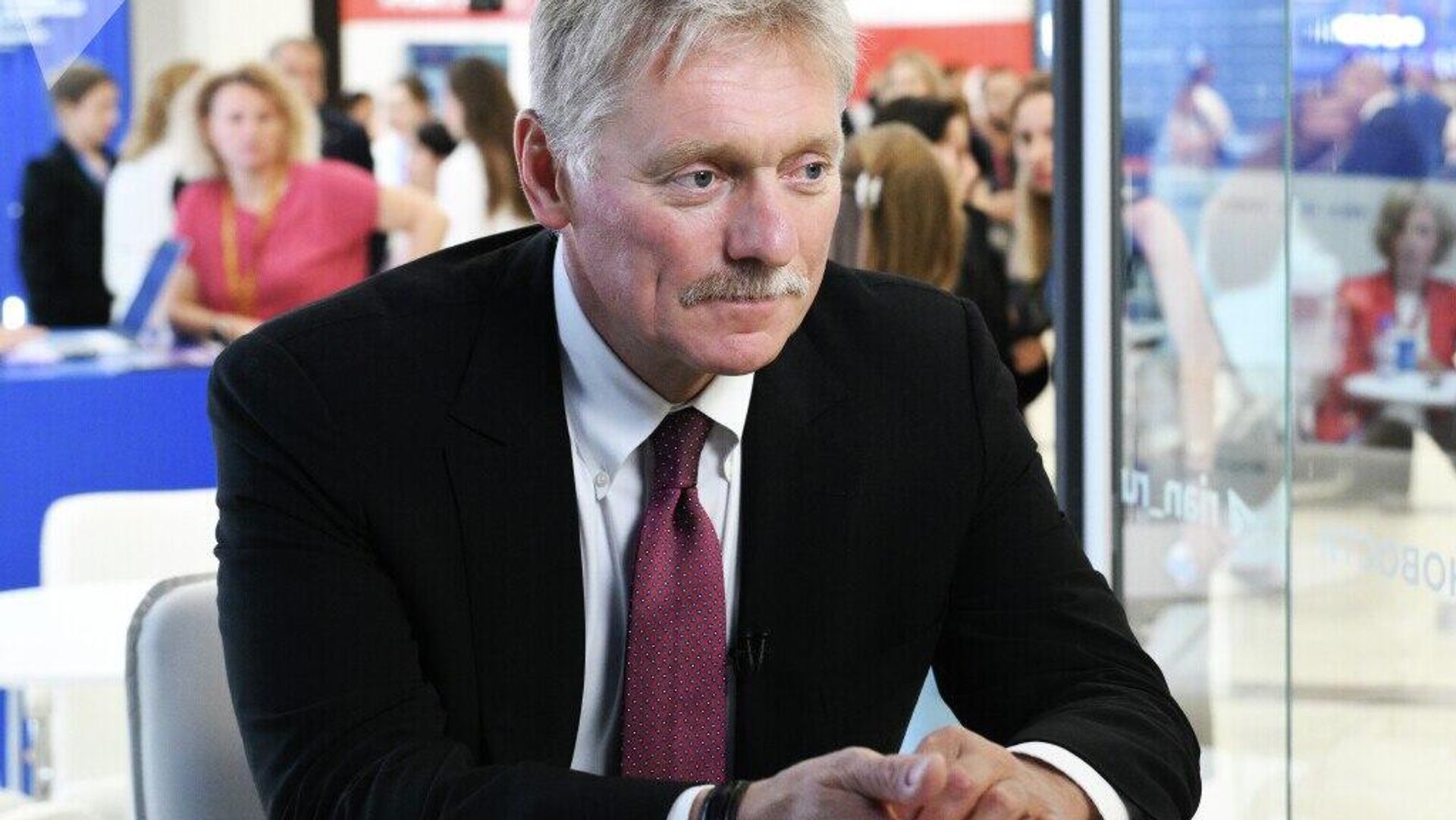 Se deben proporcionar garantías de seguridad tanto a Ucrania como a Rusia: Kremlin Se deben proporcionar garantías de seguridad tanto a Ucrania como a Rusia: Kremlin - Sputnik Mundo, 1920, 05.09.2025