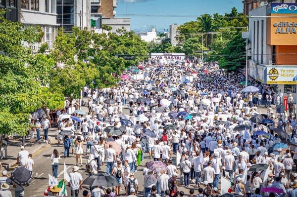 🪧 Marchan en Culiacán para exigir el cese de la violencia en Sinaloa - Sputnik Mundo