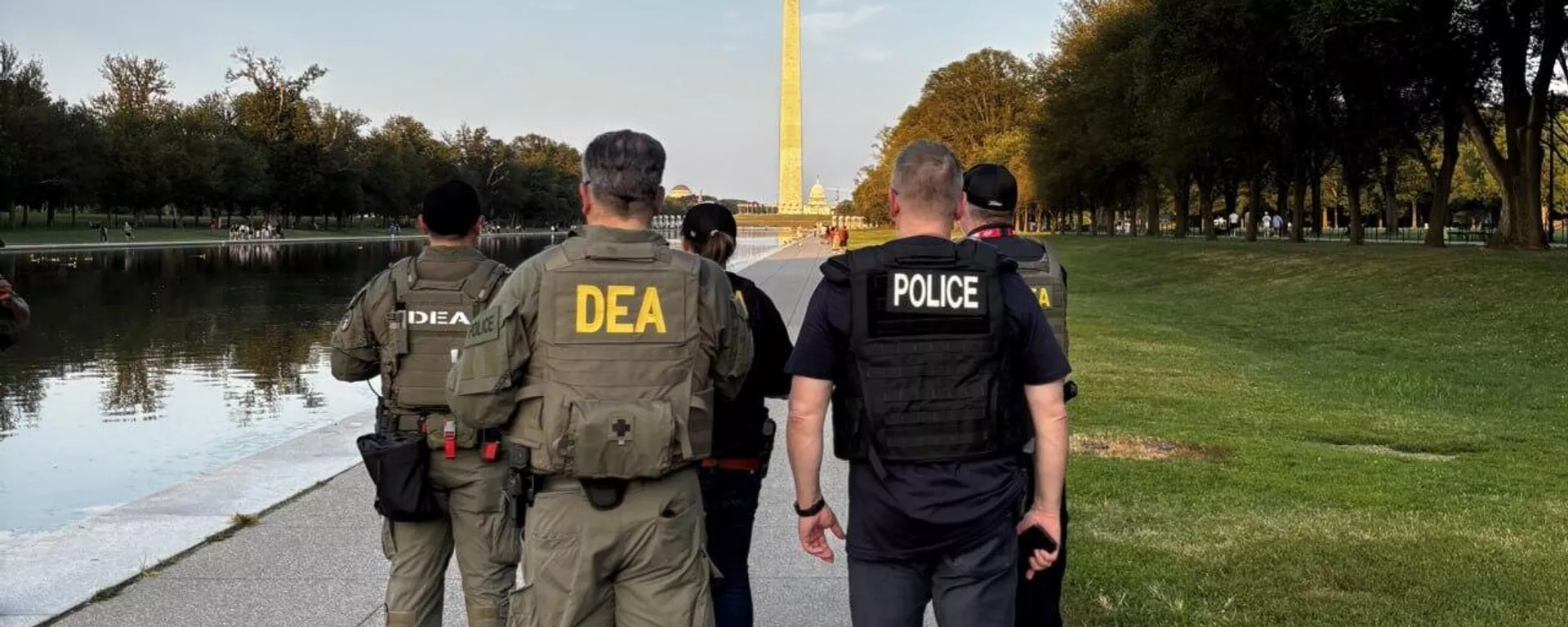 La DEA despliega operativo internacional contra el Cártel de Sinaloa - Sputnik Mundo, 1920, 26.01.2026