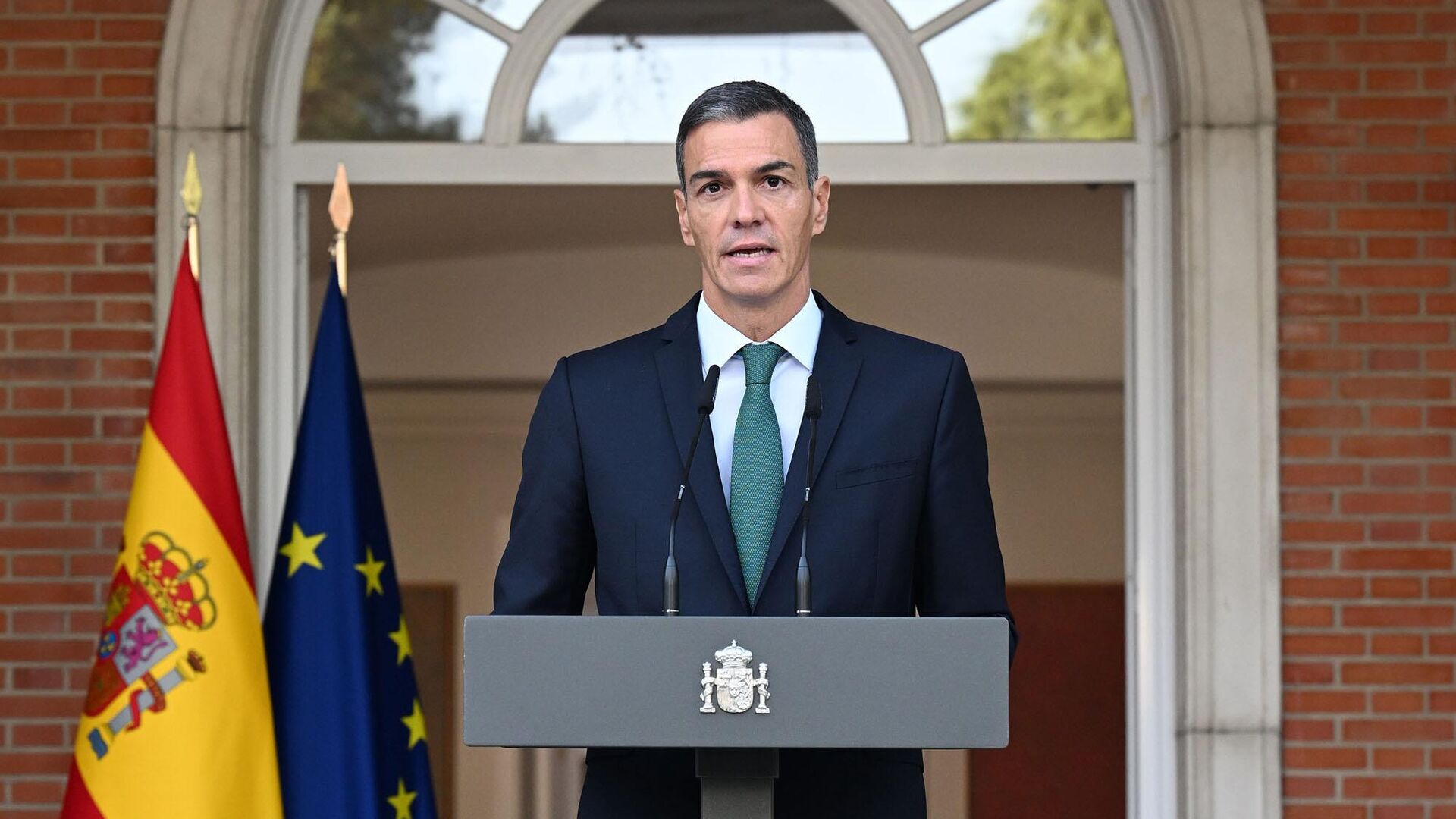 Pedro Sánchez, durante el anuncio de las medidas del Gobierno español contra Israel - Sputnik Mundo, 1920, 09.09.2025