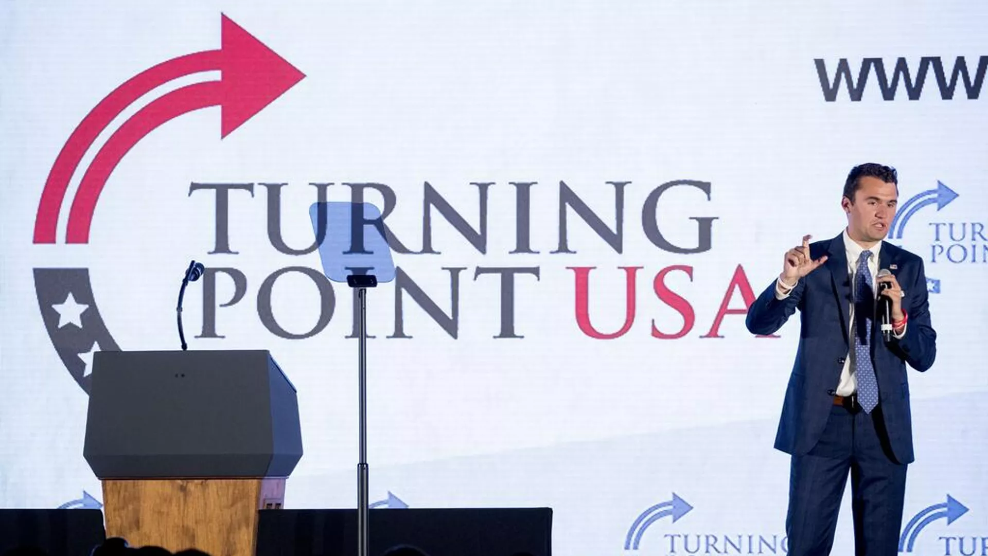 Charlie Kirk, comentarista político estadounidense Charlie Kirk, comentarista político estadounidense - Sputnik Mundo, 1920, 10.09.2025