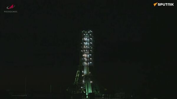 La nave de carga Progress MS-32 entra en órbita tras su lanzamiento desde Baikonur - Sputnik Mundo