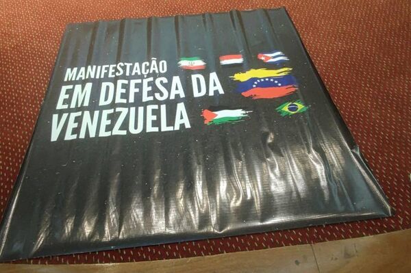 🪧 Brasileños se manifiestan en Sao Paulo contra las acciones de EEUU en Venezuela - Sputnik Mundo
