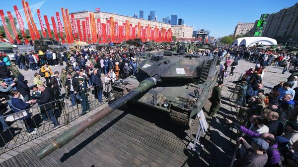 🪖 Vehículos del siglo pasado: jefe de consorcio ruso desestima blindados occidentales - Sputnik Mundo