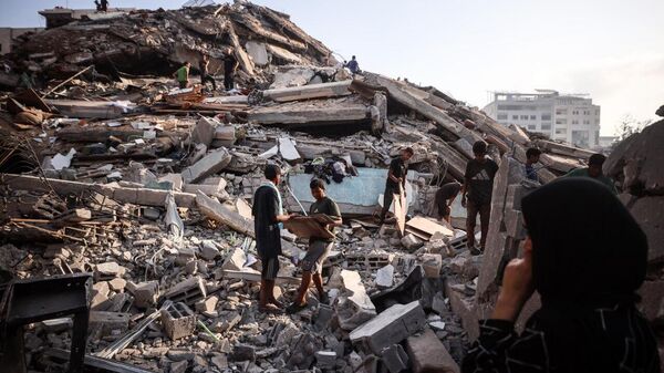 No recae solo en el Ejército: ¿Quién tiene la responsabilidad de los crímenes de guerra y el genocidio en Gaza? - Sputnik Mundo