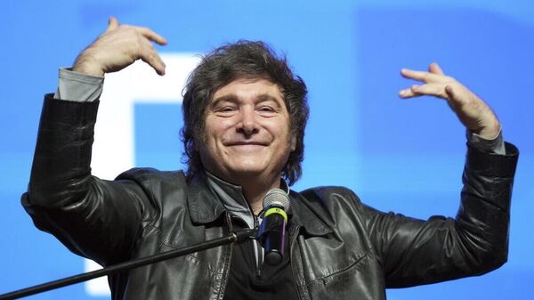 Doble revés para Milei: diputados de Argentina rechazan el veto de la ley de emergencia sanitaria - Sputnik Mundo