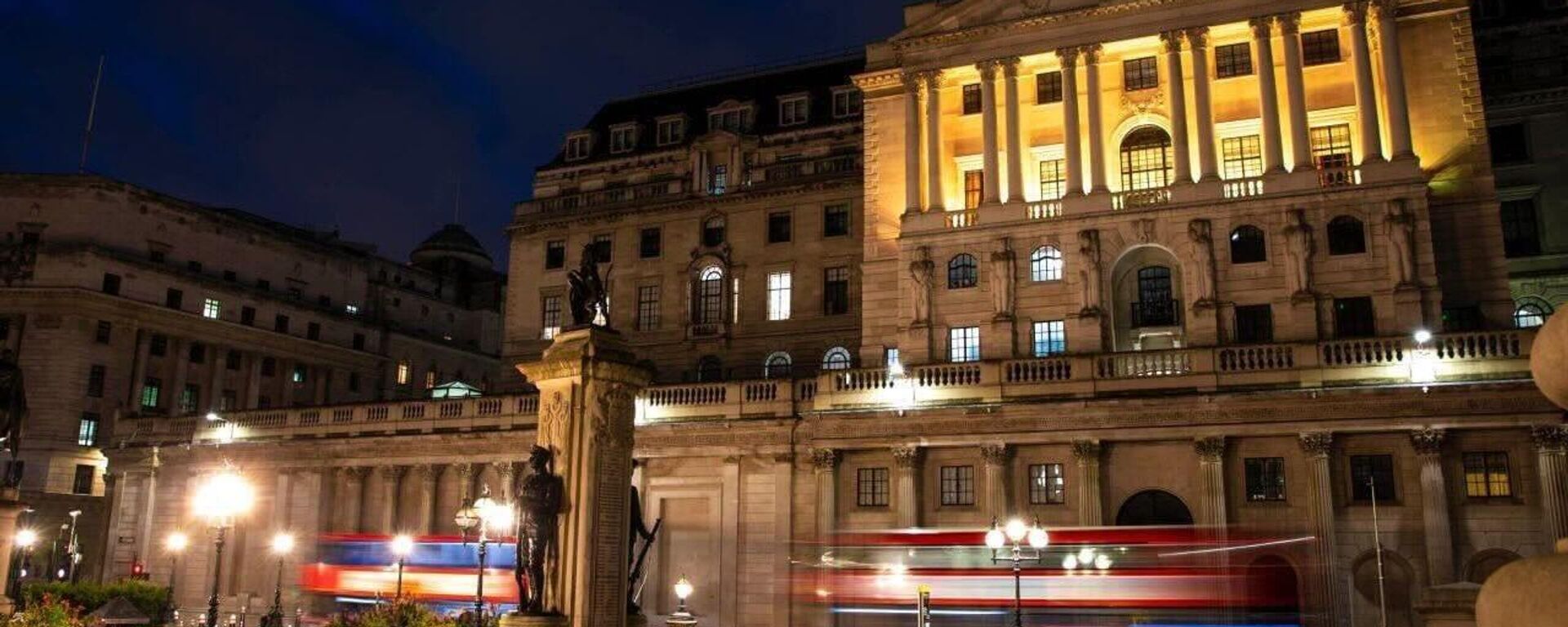 Mejoras salariales, laborales y de infraestructura son políticas de lujo que Gran Bretaña no puede permitirse - Sputnik Mundo, 1920, 18.09.2025