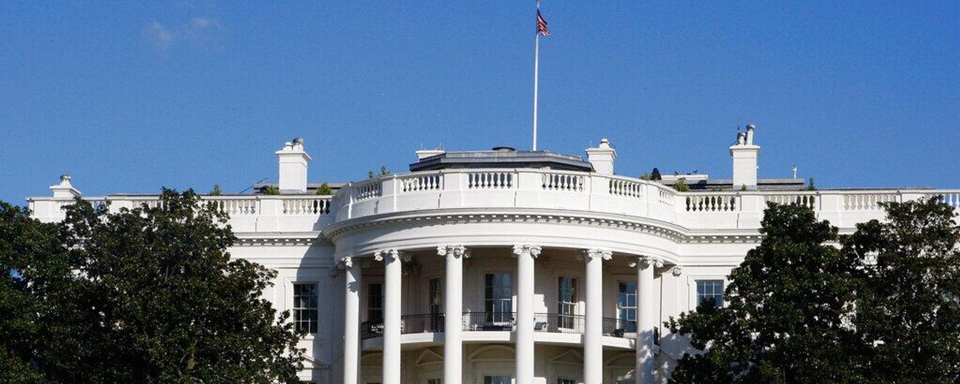 Fachada de la Casa Blanca - Sputnik Mundo, 1920, 04.11.2025