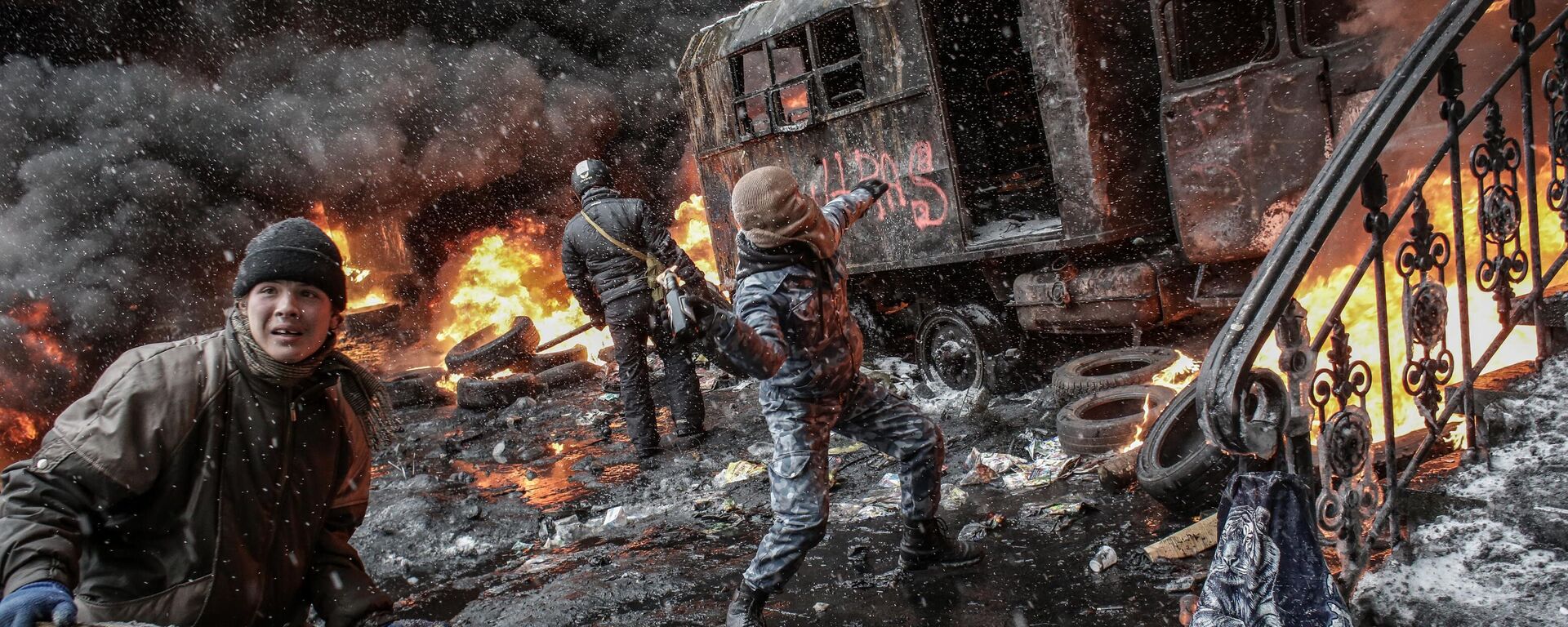 Raíces de la operación especial militar rusa: la historia del conflicto ucraniano Raíces de la operación especial militar rusa: la historia del conflicto ucraniano - Sputnik Mundo, 1920, 19.09.2025