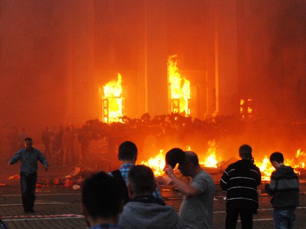 Incendio en la Casa de los Sindicatos en Odesa. - Sputnik Mundo