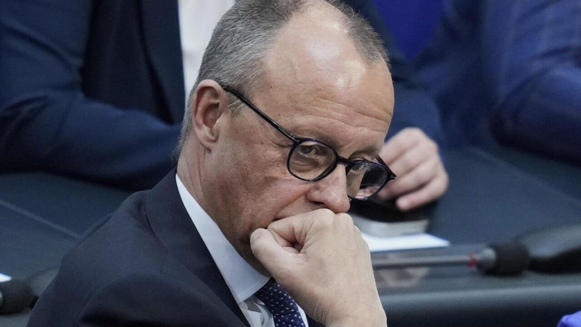 Apenas el 26% de los alemanes aprueba la gestión de Merz, según sondeo Apenas el 26% de los alemanes aprueba la gestión de Merz, según sondeo - Sputnik Mundo, 1920, 21.09.2025