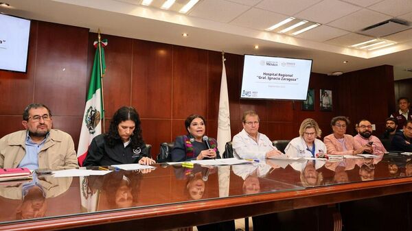 Van 27 personas fallecidas por la explosión de una pipa de gas en Ciudad de México - Sputnik Mundo