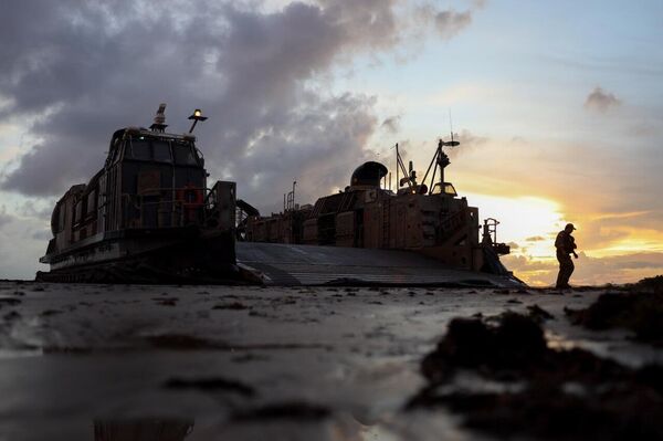 🪖 EEUU presume maniobras militares en el Caribe a pesar de quejas en la región - Sputnik Mundo