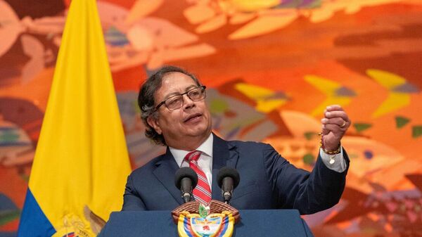 El presidente de Colombia insta a trasladar la sede de la ONU tras la anulación de su visado por parte de EEUU - Sputnik Mundo