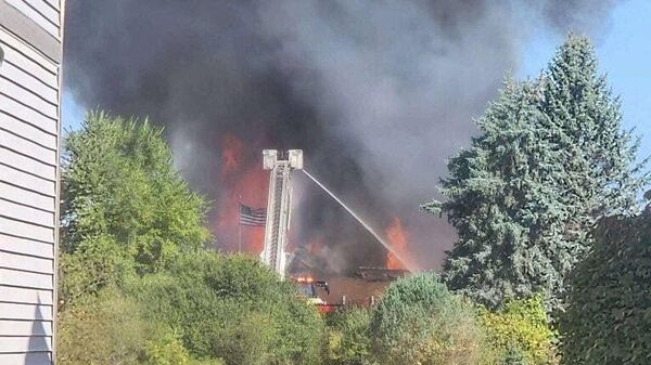 Trump sobre el tiroteo en una iglesia de Michigan: Esta epidemia de violencia en nuestro país debe terminar de inmediato - Sputnik Mundo
