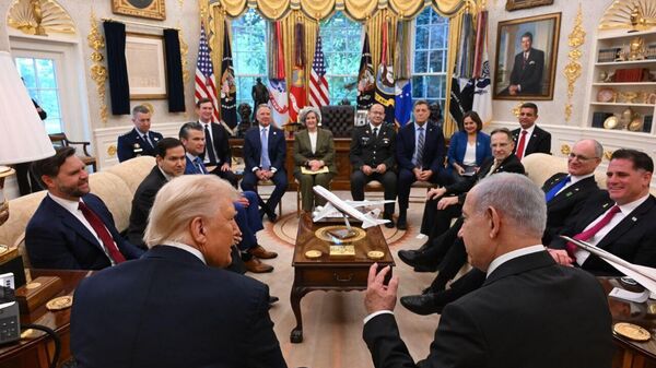 Catar y Egipto entregan a Hamás el plan de Trump sobre Gaza, según medio - Sputnik Mundo