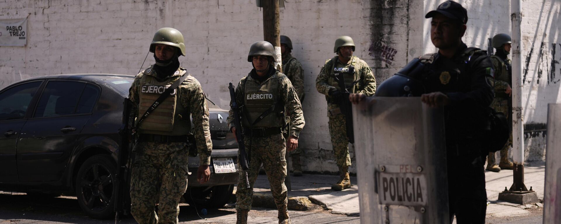 La seguridad ha sido un reto en el primer año de Gobierno de la presidenta de México, Claudia Sheinbaum. - Sputnik Mundo, 1920, 01.10.2025