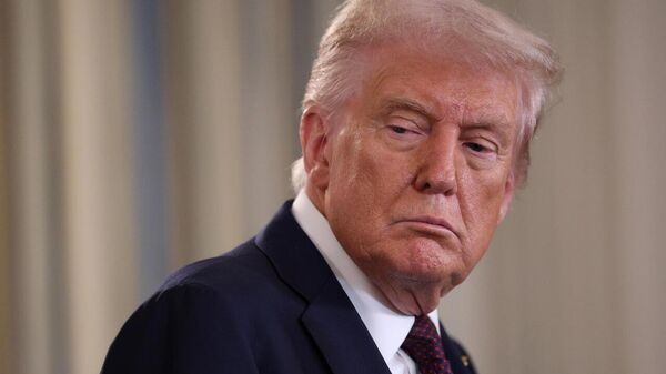 Trump señala caos sin ley para justificar el despliegue de la Guardia Nacional en Oregón - Sputnik Mundo