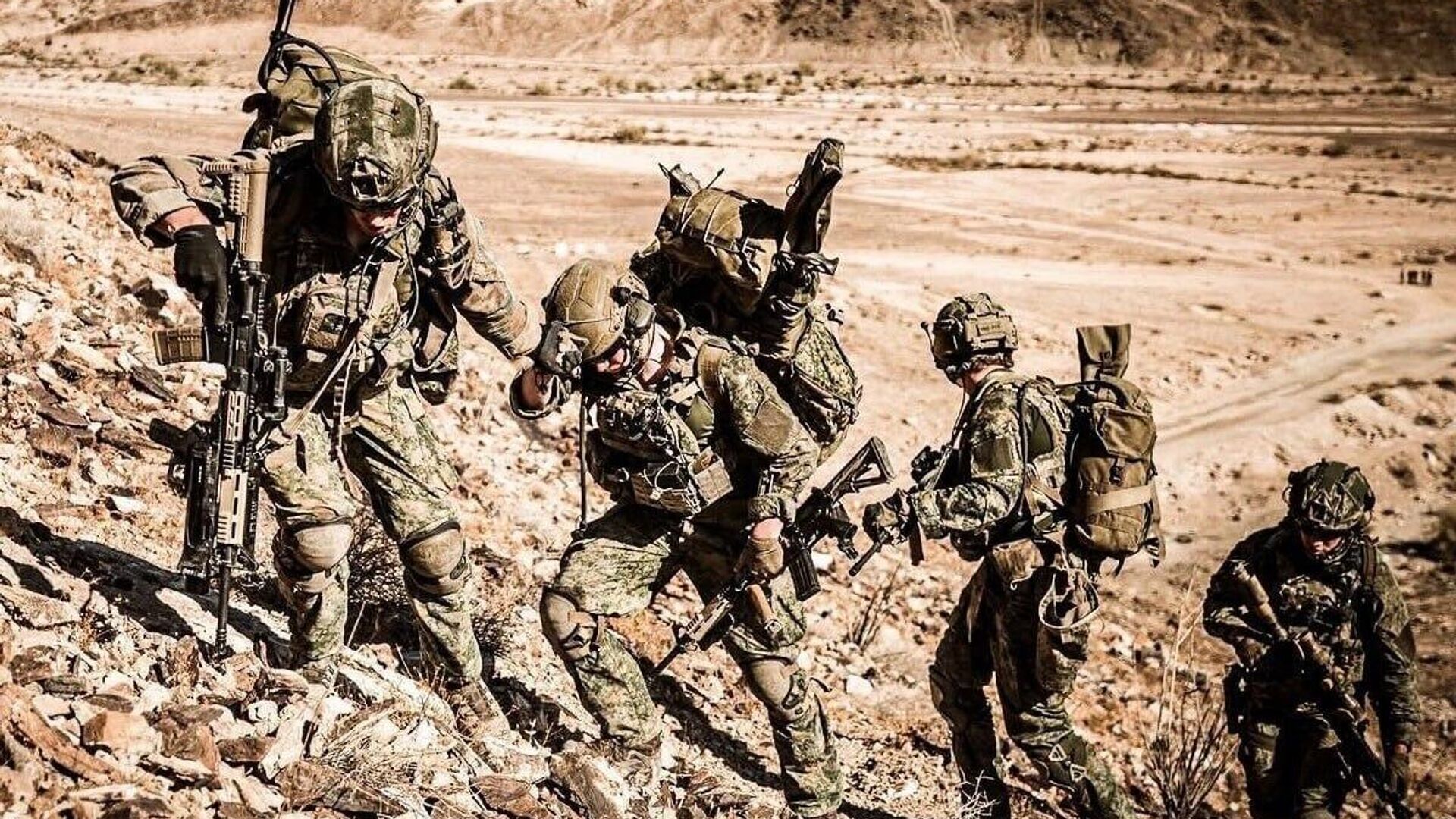 Occidente busca un “supuesto enemigo externo” para ocultar sus propios problemas, afirma una politóloga Occidente busca un “supuesto enemigo externo” para ocultar sus propios problemas, afirma una politóloga - Sputnik Mundo, 1920, 02.10.2025