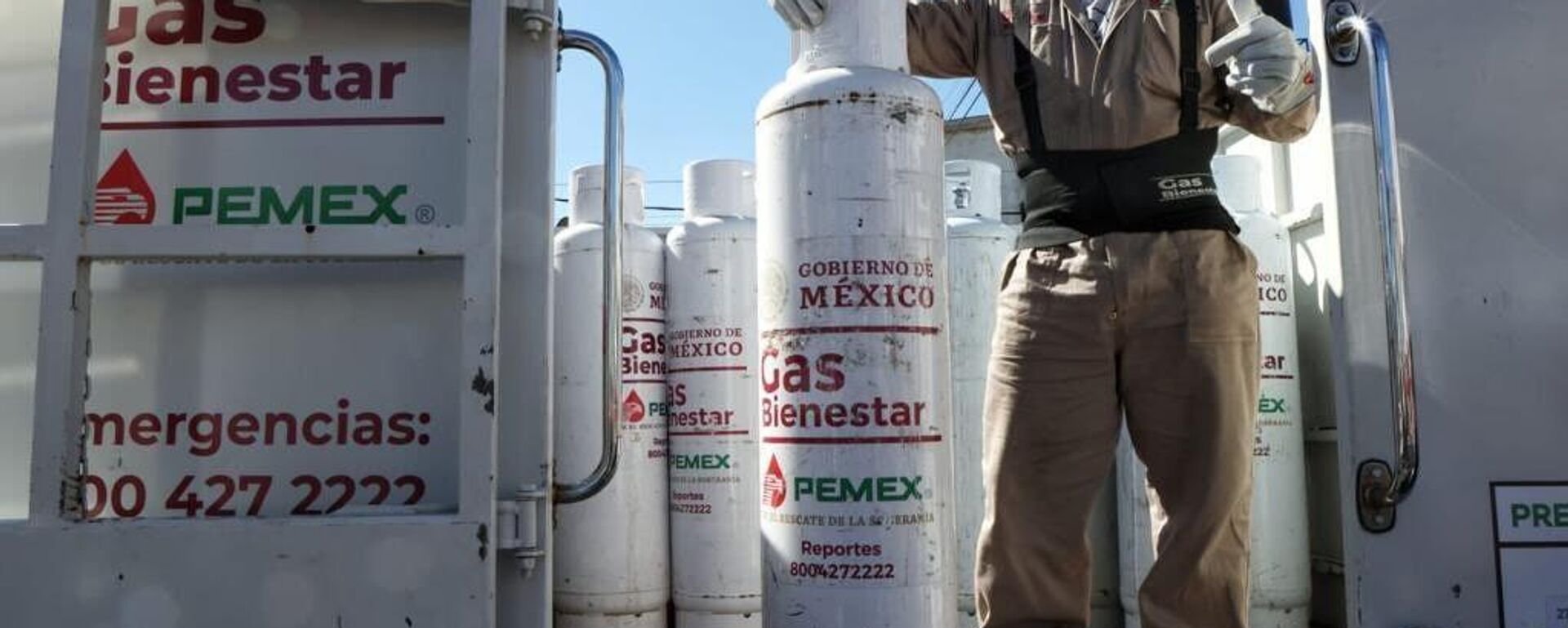 El Gobierno de México establece nuevas normas para el transporte de gas LP tras la tragedia en Iztapalapa - Sputnik Mundo, 1920, 04.10.2025