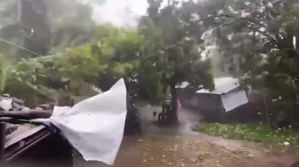 Emiten alerta roja en China por la tormenta Matmo - Sputnik Mundo