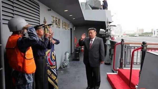 🪖 Kim Jong-un destaca la tremenda capacidad de la Armada de Corea del Norte - Sputnik Mundo