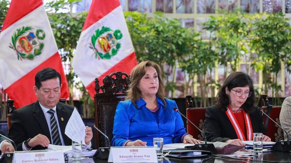 Dina Boluarte, presidenta de Perú - Sputnik Mundo