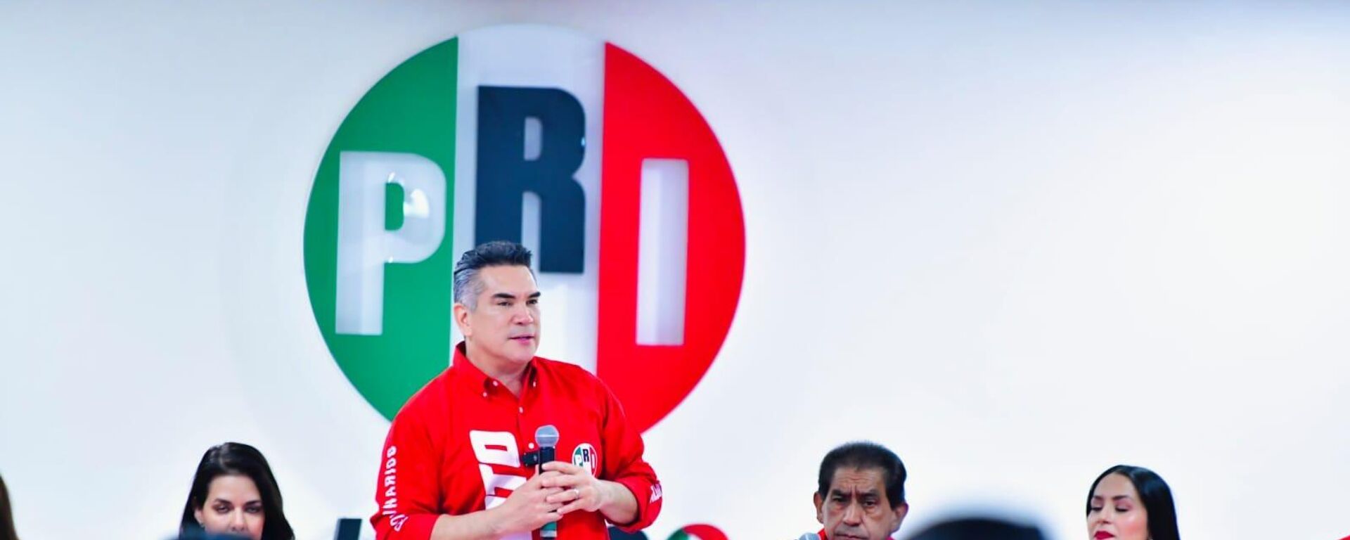 Alejandro Moreno, presidente nacional del PRI - Sputnik Mundo, 1920, 07.10.2025