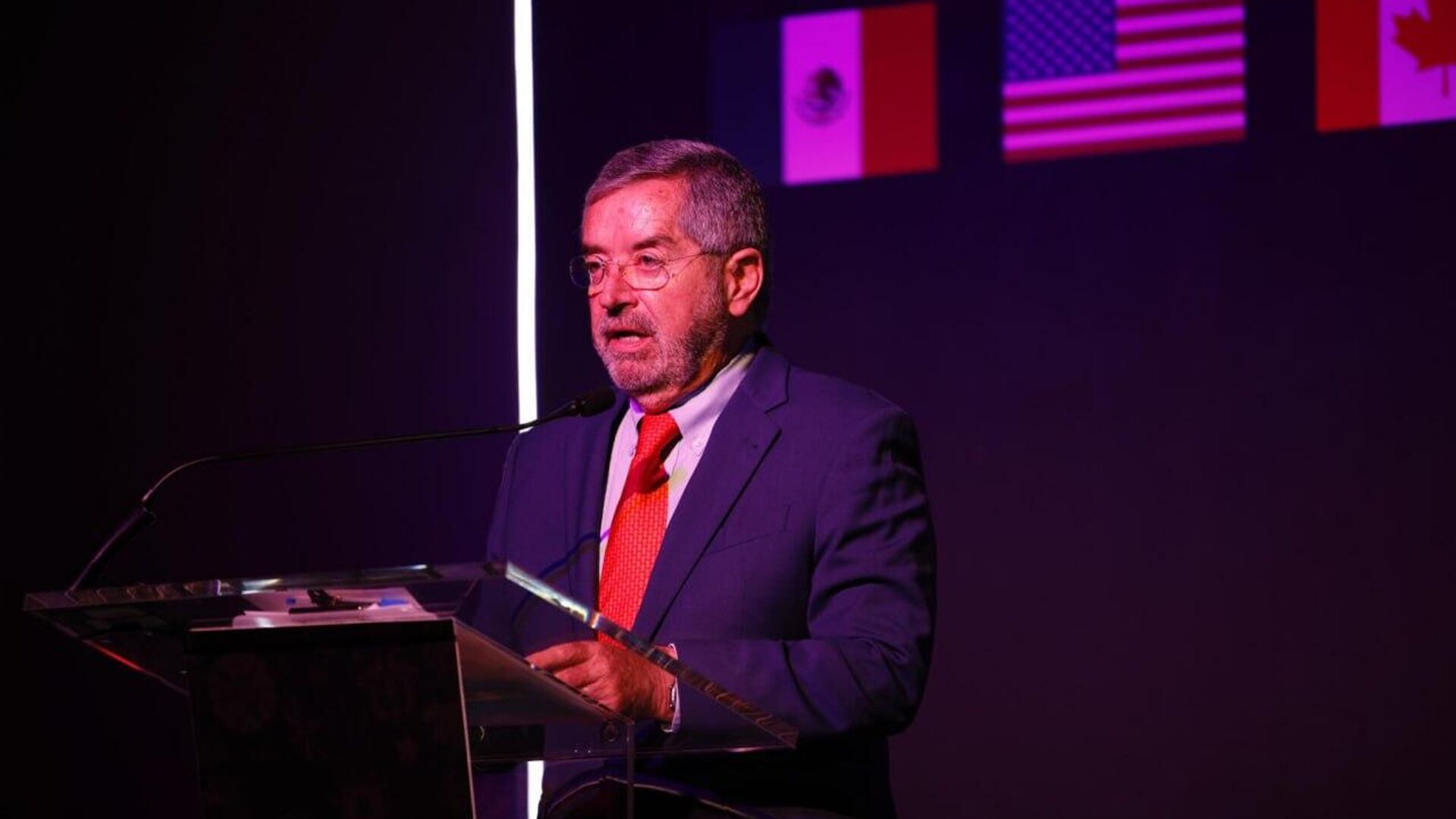 Las relaciones comerciales entre México, EEUU y Canadá son un pilar de la estabilidad regional, según canciller mexicano Las relaciones comerciales entre México, EEUU y Canadá son un pilar de la estabilidad regional, según canciller mexicano - Sputnik Mundo, 1920, 08.10.2025