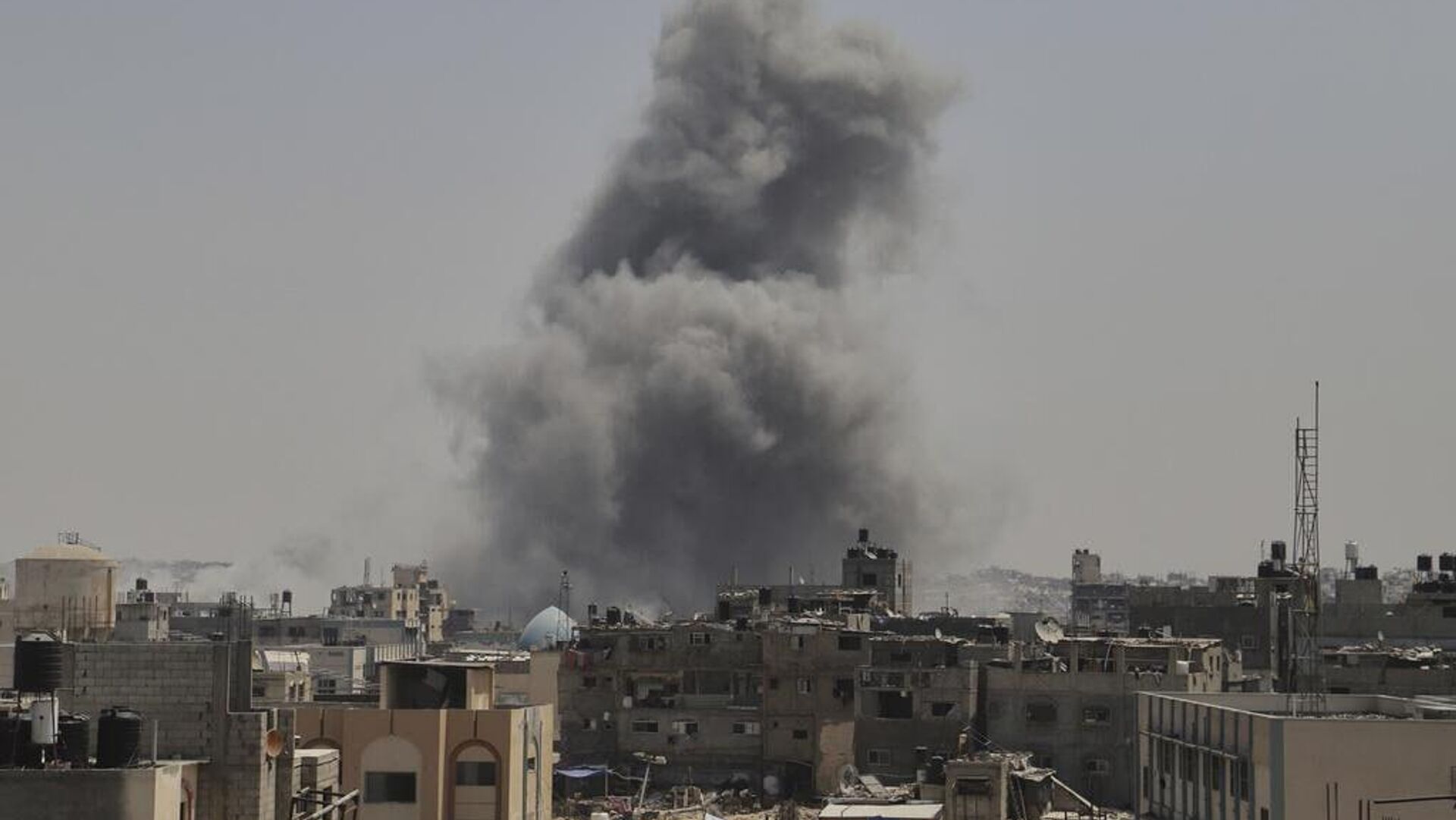 🩺 El Ejército israelí mata a dos trabajadores médicos cada día y a un periodista cada tres días, según las autoridades de Gaza 🩺 El Ejército israelí mata a dos trabajadores médicos cada día y a un periodista cada tres días, según las autoridades de Gaza - Sputnik Mundo, 1920, 08.10.2025