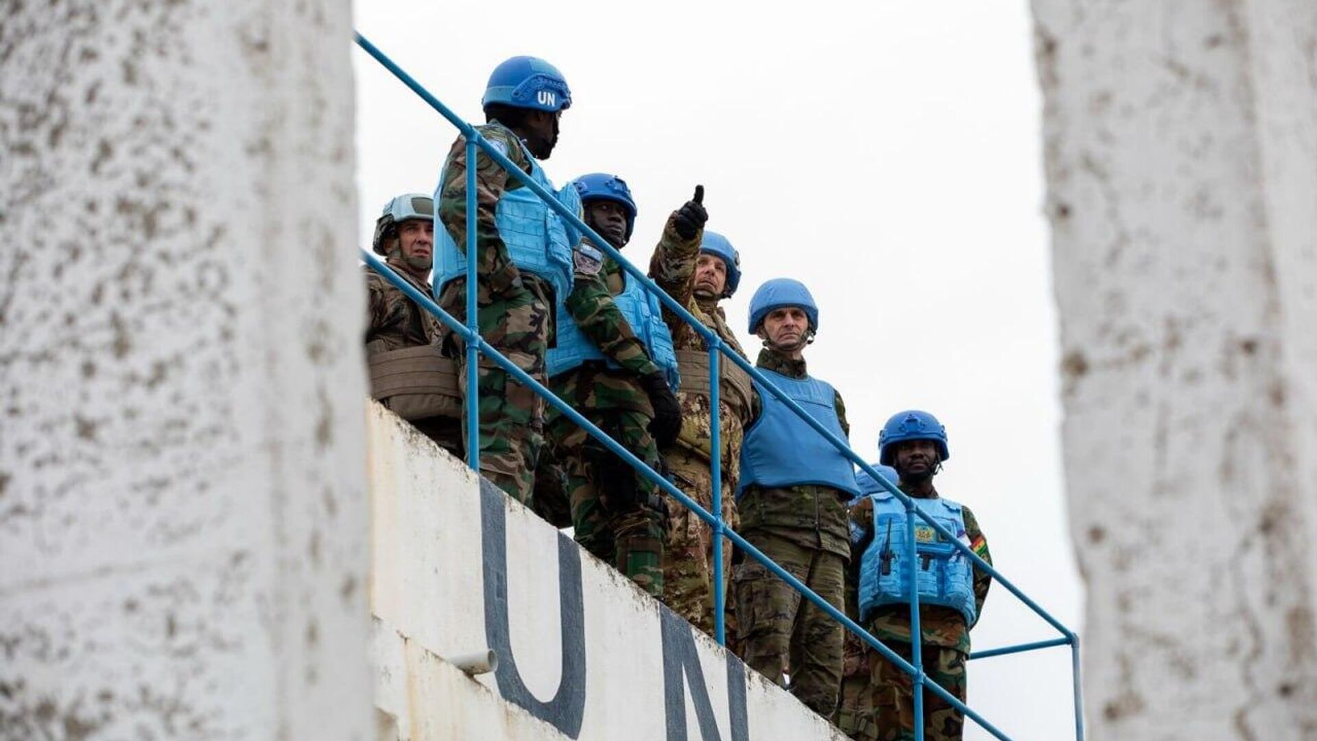 🪖 Abusos sexuales e ineficacia: ¿por qué los Cascos Azules no son tan queridos en todo el mundo? (Parte 1) 🪖 Abusos sexuales e ineficacia: ¿por qué los Cascos Azules no son tan queridos en todo el mundo? (Parte 1) - Sputnik Mundo, 1920, 10.10.2025