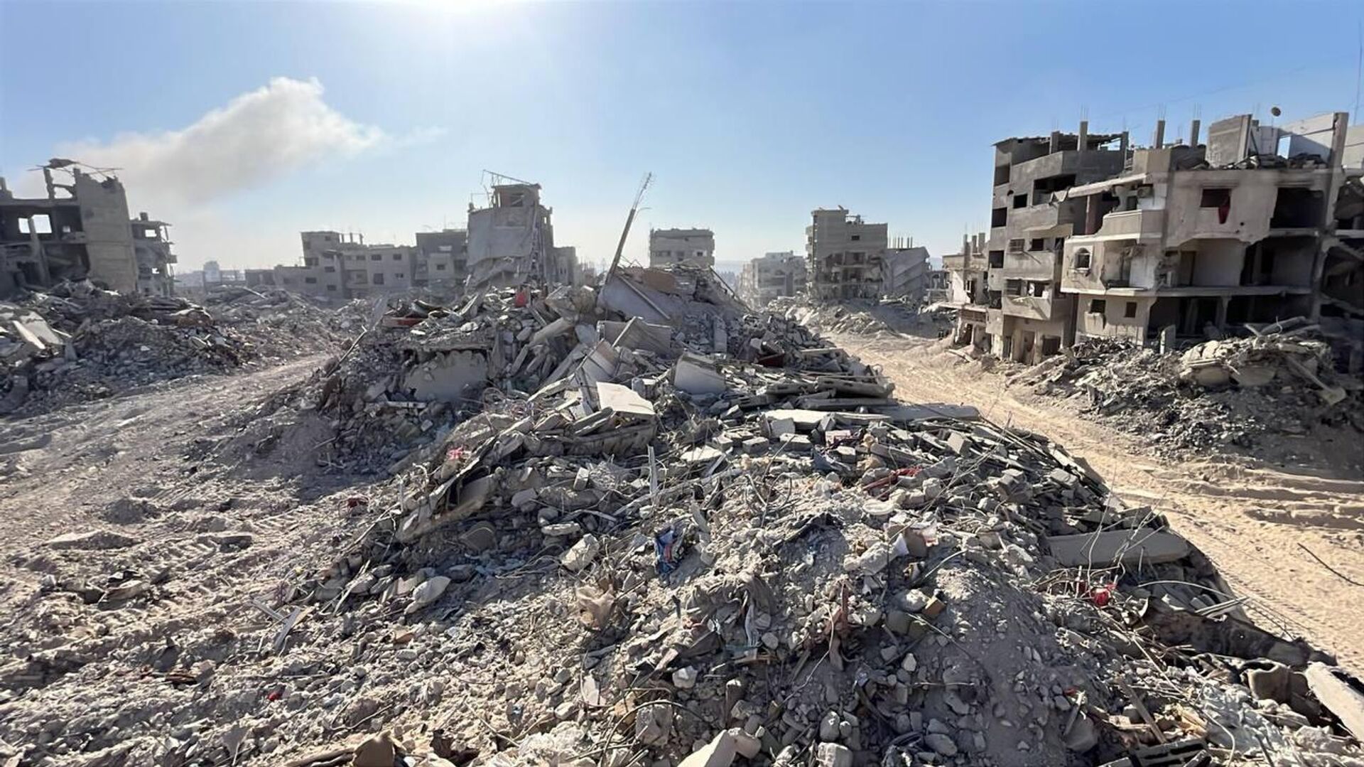 El rostro de la guerra: imágenes de Gaza tras dos años de conflicto y el cese al fuego El rostro de la guerra: imágenes de Gaza tras dos años de conflicto y el cese al fuego - Sputnik Mundo, 1920, 10.10.2025