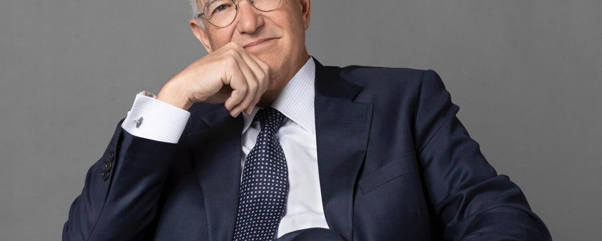 EEUU notifica al empresario Salinas Pliego de una multa por 21 millones de dólares - Sputnik Mundo, 1920, 10.10.2025