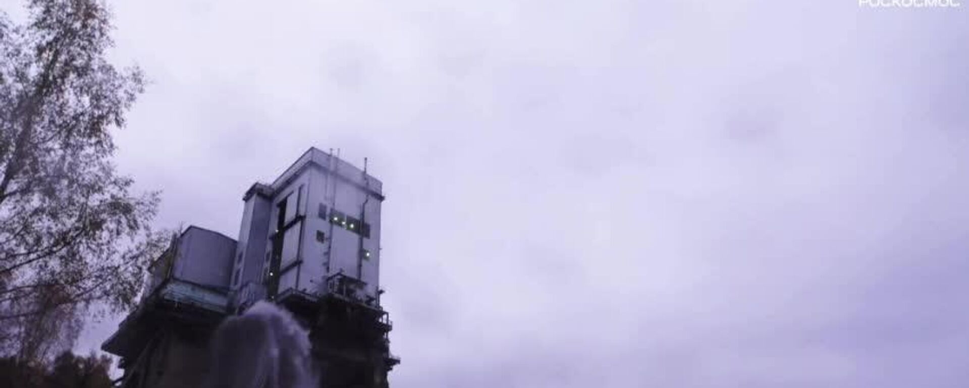 Rusia prueba con éxito la primera etapa del cohete Soyuz-5 - Sputnik Mundo, 1920, 11.10.2025