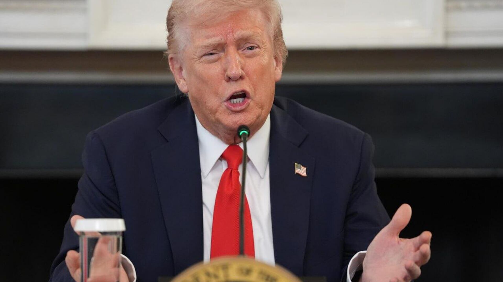 Trump pide echar a España de la OTAN: legalmente imposible y con cuestión financiera de fondo, según analista Trump pide echar a España de la OTAN: legalmente imposible y con cuestión financiera de fondo, según analista - Sputnik Mundo, 1920, 12.10.2025