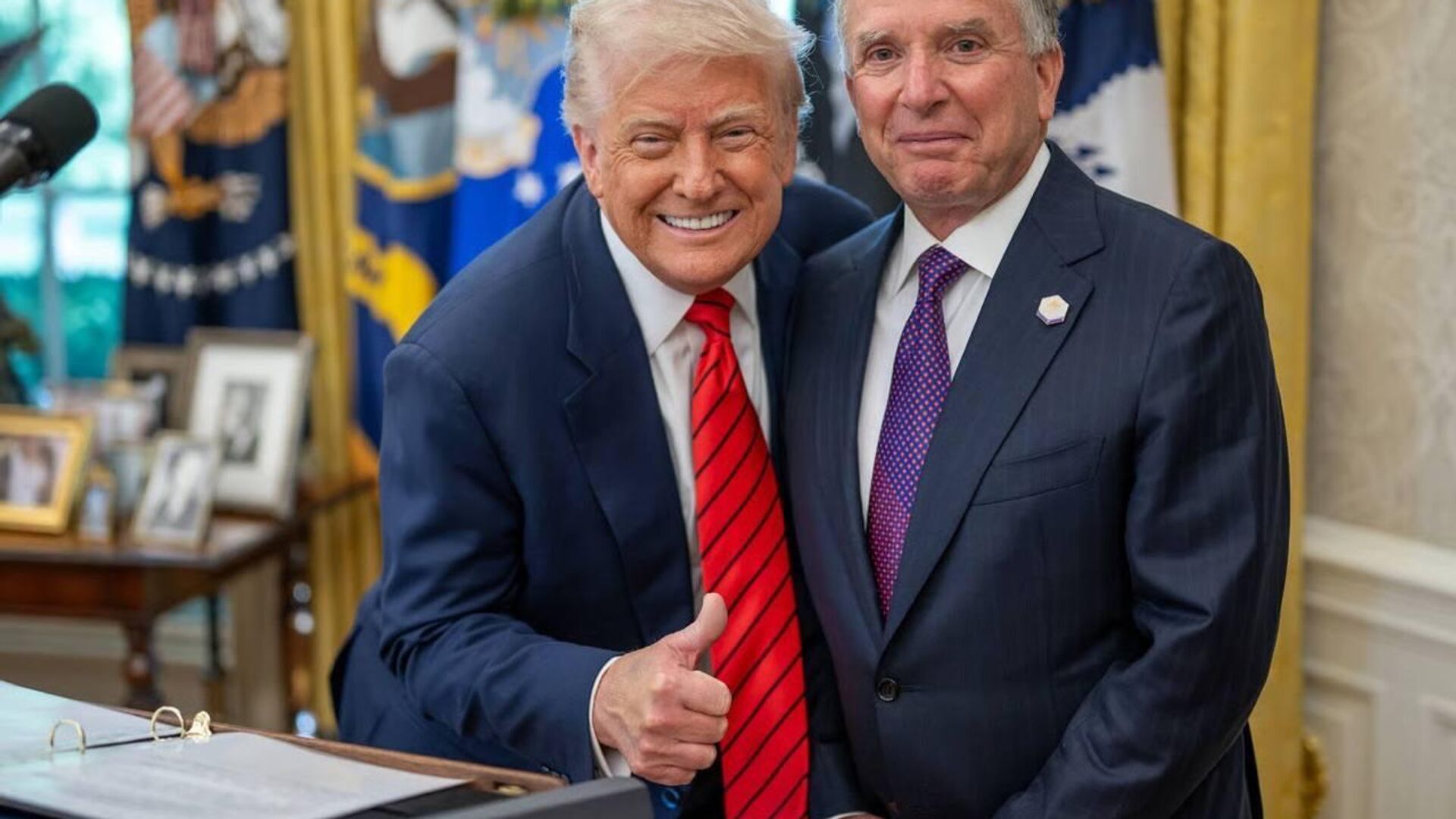 El diálogo Rusia-EEUU continúa en base a los acuerdos de Alaska, precisa un asesor del presidente ruso El diálogo Rusia-EEUU continúa en base a los acuerdos de Alaska, precisa un asesor del presidente ruso - Sputnik Mundo, 1920, 12.10.2025