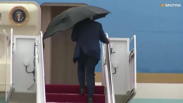 Trump parte hacia Oriente Medio para ultimar el acuerdo de paz en Gaza - Sputnik Mundo